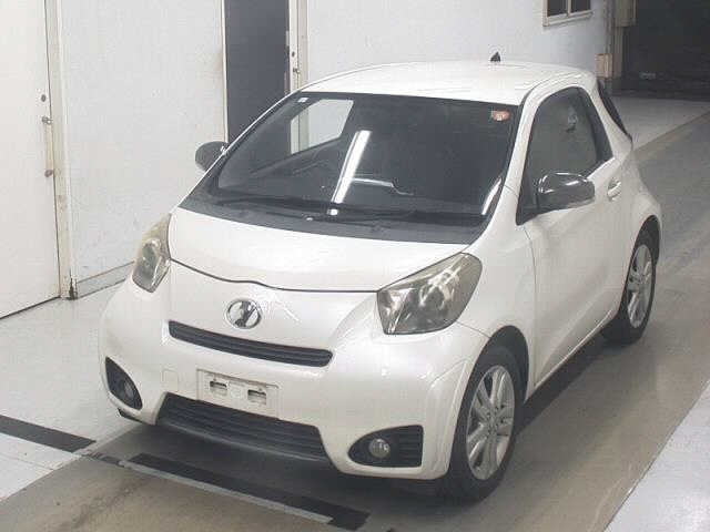 Toyota IQ 2012 7136902-4