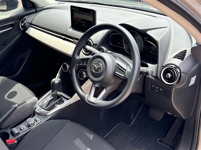 Mazda MAZDA2 2024 7136250-4