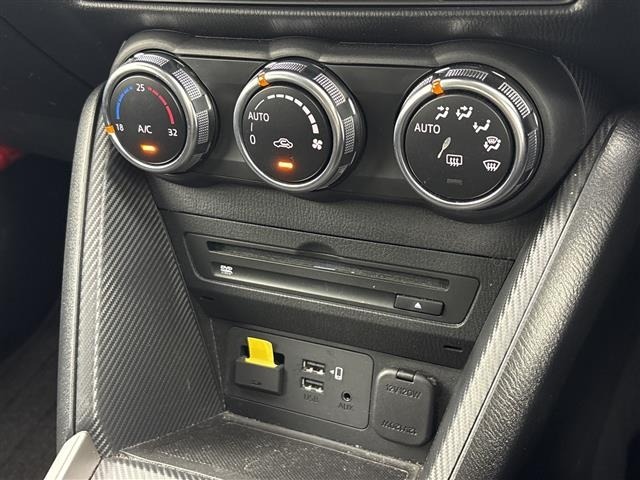 Mazda MAZDA2 2021 7136275-8