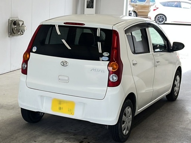 Daihatsu MIRA 2010 7124084-1