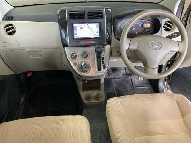 Daihatsu MIRA 2012 7124110-3