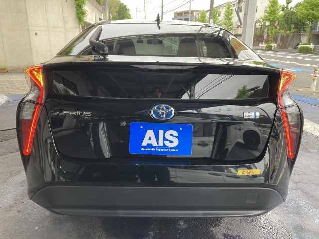 Toyota PRIUS 2019 7136798-11