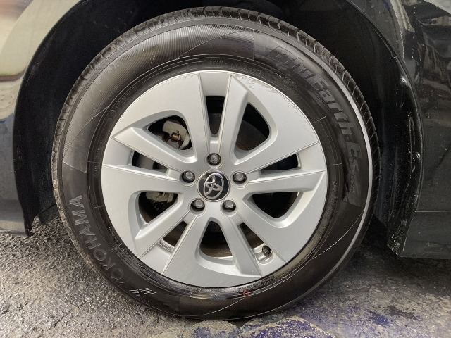 Toyota PRIUS 2019 7136798-24