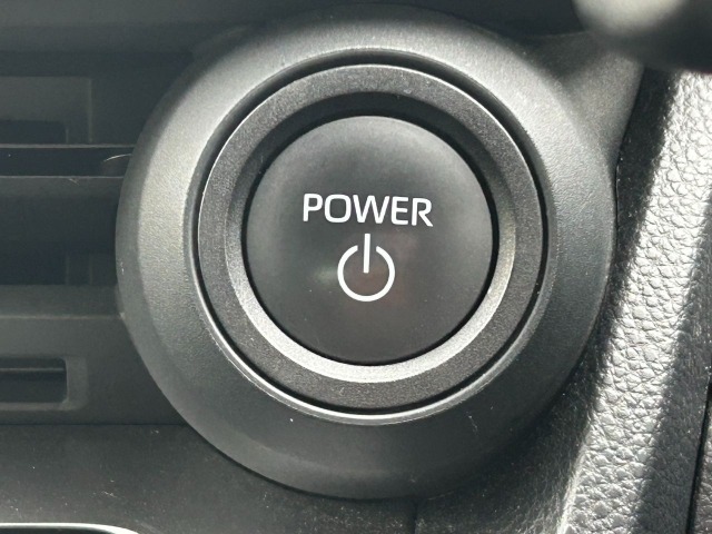 Toyota PRIUS 2023 7136799-6