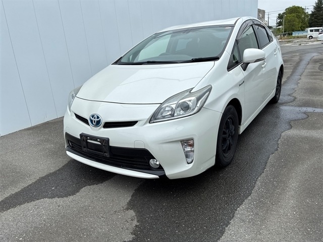 Toyota PRIUS 2015 7136801-9
