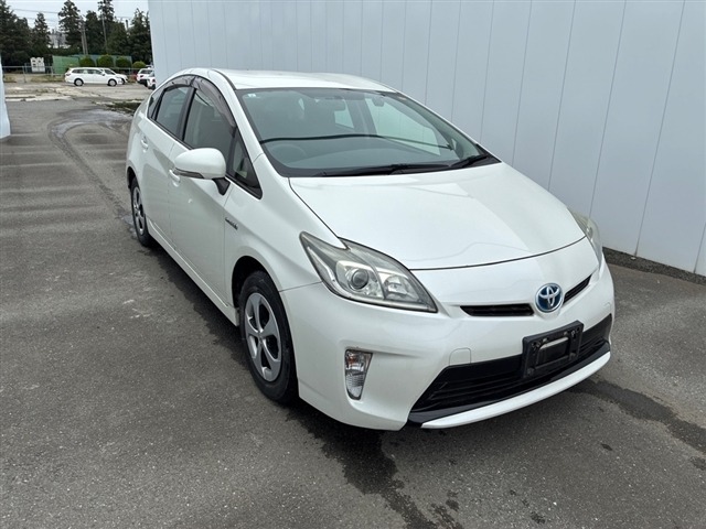 Toyota PRIUS 2015 7136802-0