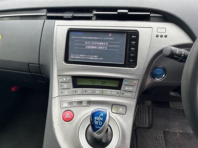 Toyota PRIUS 2015 7136802-4
