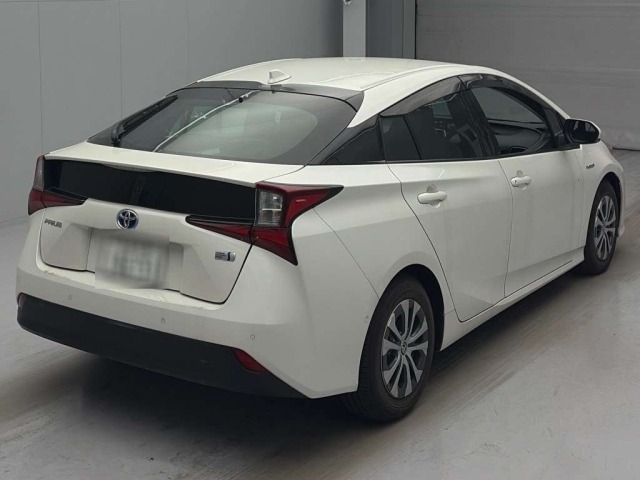 Toyota PRIUS 2019 7136884-1