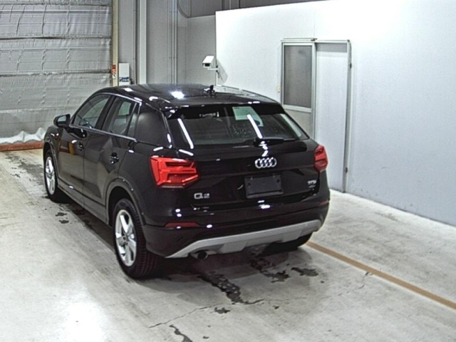 Audi Q2 2017 7136147-1