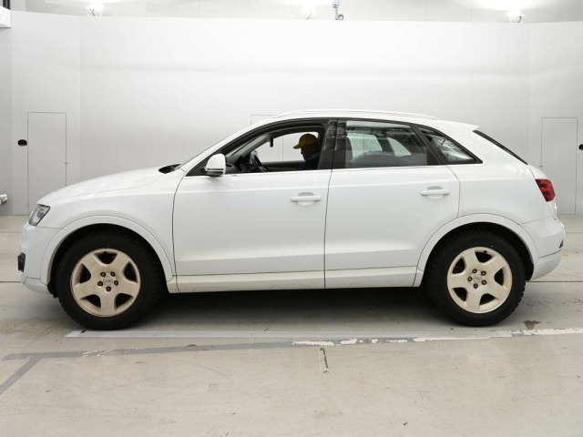 Audi Q3 2013 7135839-4