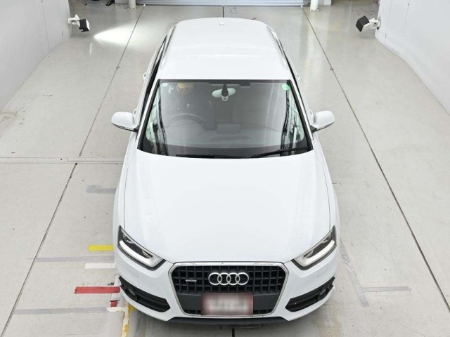Audi Q3 2013 7135839-7