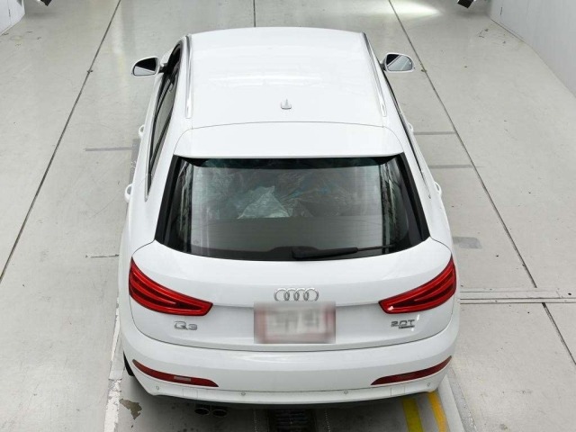 Audi Q3 2013 7135839-8