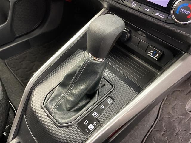 Daihatsu ROCKY 2021 7123118-22