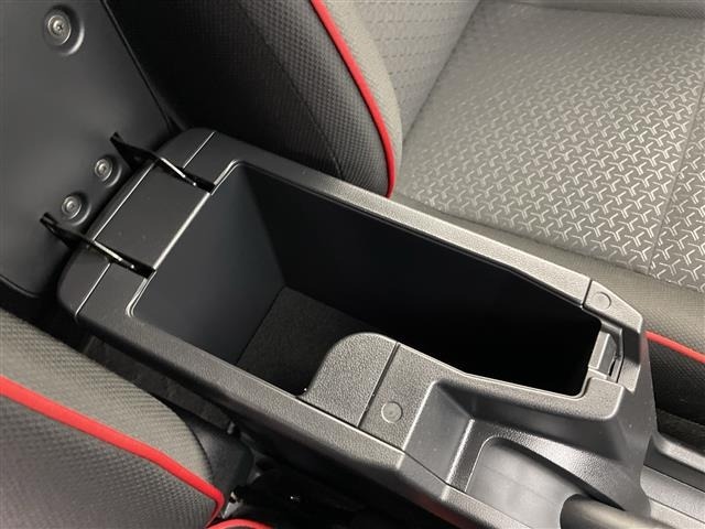 Daihatsu ROCKY 2021 7123118-4