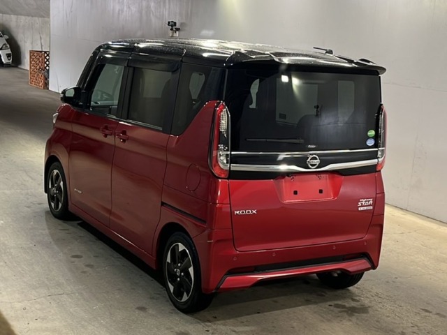 Nissan ROOX 2020 7133932-1