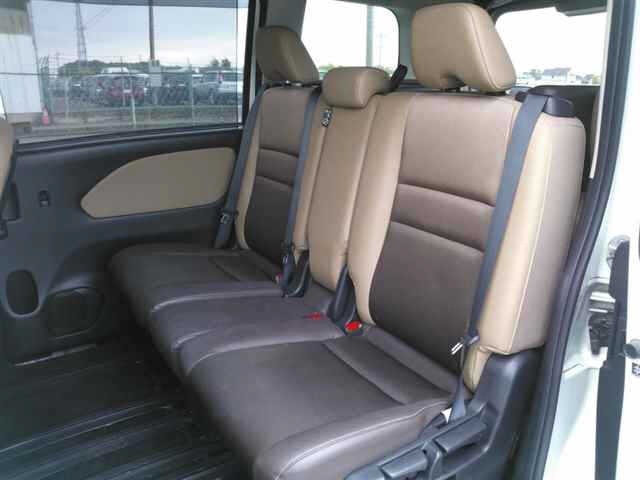 Nissan SERENA 2018 7138935-9