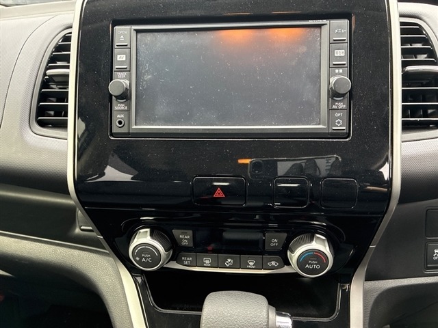 Nissan SERENA 2018 7138937-4