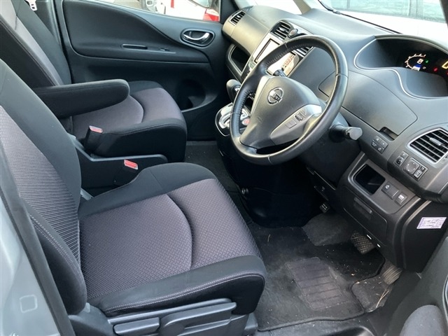 Nissan SERENA 2013 7138942-5