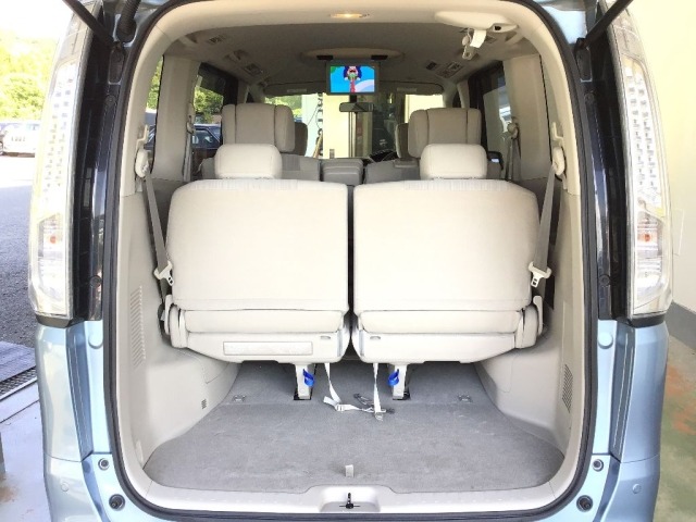 Nissan SERENA 2013 7139003-7