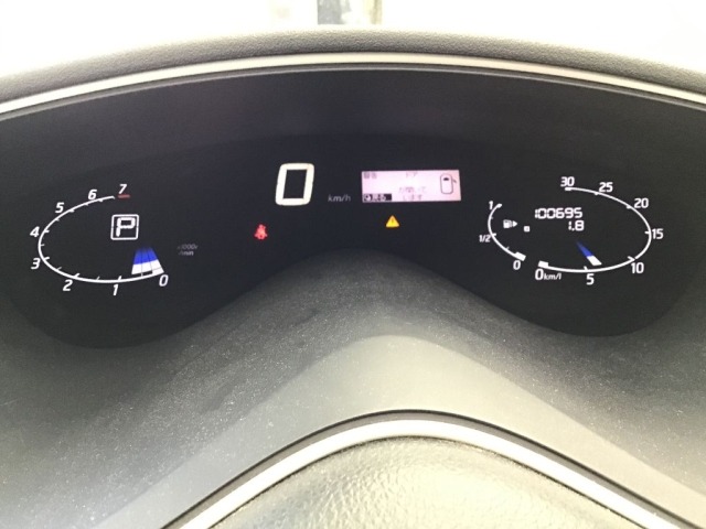 Nissan SERENA 2013 7139003-8