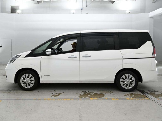 Nissan SERENA 2020 7139012-4