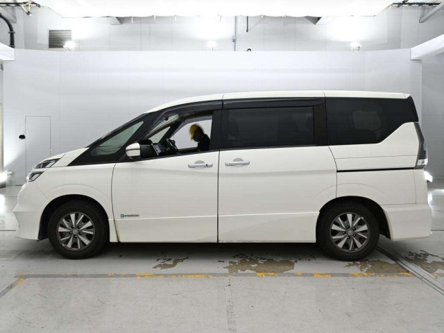 Nissan SERENA 2019 7139020-4
