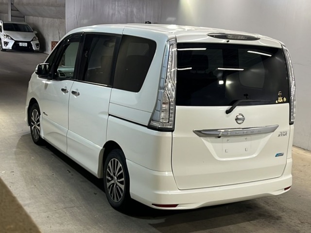 Nissan SERENA 2014 7139031-1