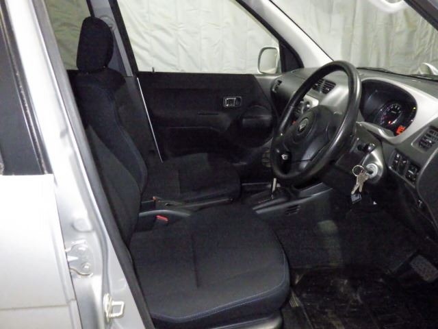 Daihatsu TERIOS KID 2011 7124152-3