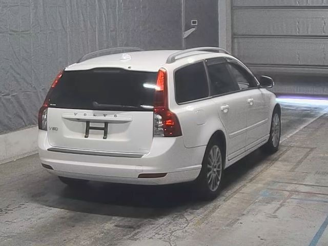 Volvo V50 2011 7135591-1