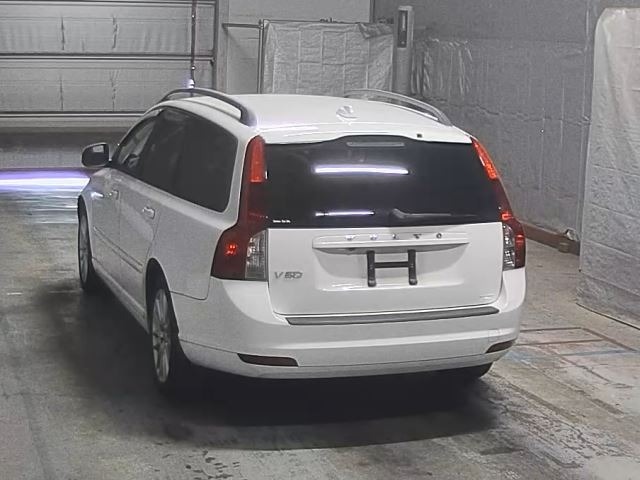 Volvo V50 2011 7135591-7