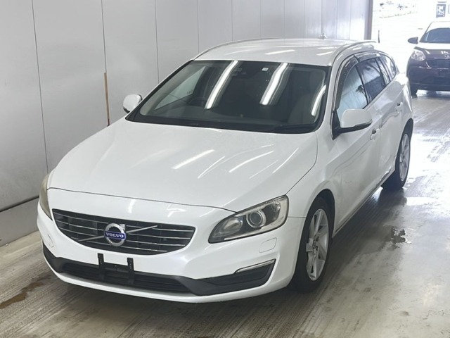 Volvo V60 2014 7135912-0