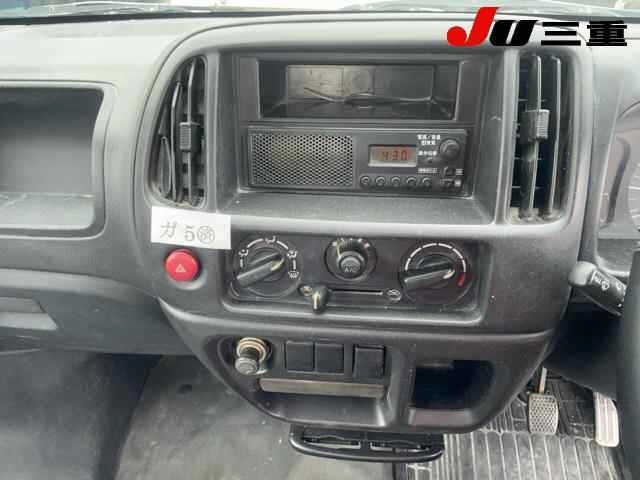 Suzuki CARRY TRUCK 2001 7150002-11