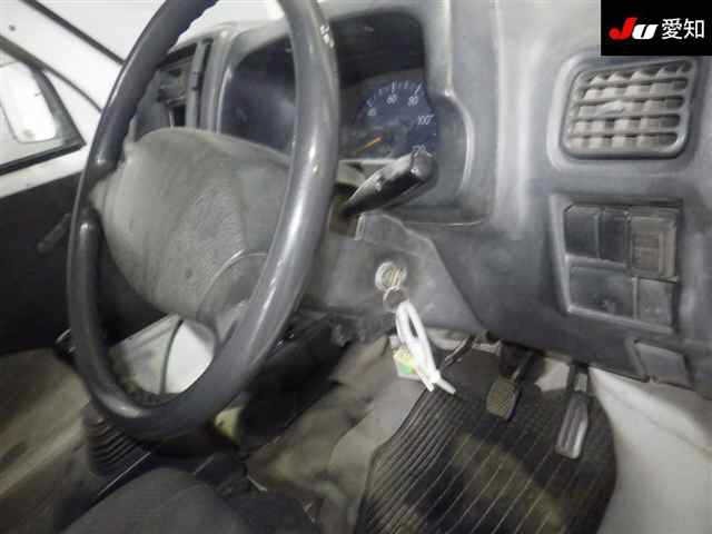 Suzuki CARRY TRUCK 2002 7150019-5