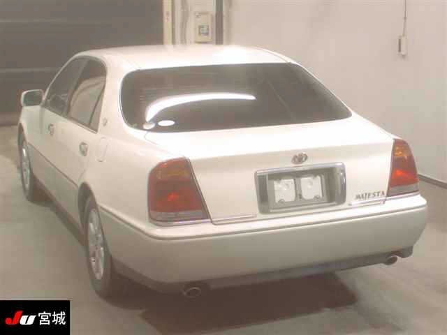 Toyota CROWN MAJESTA 1999 7151714-1