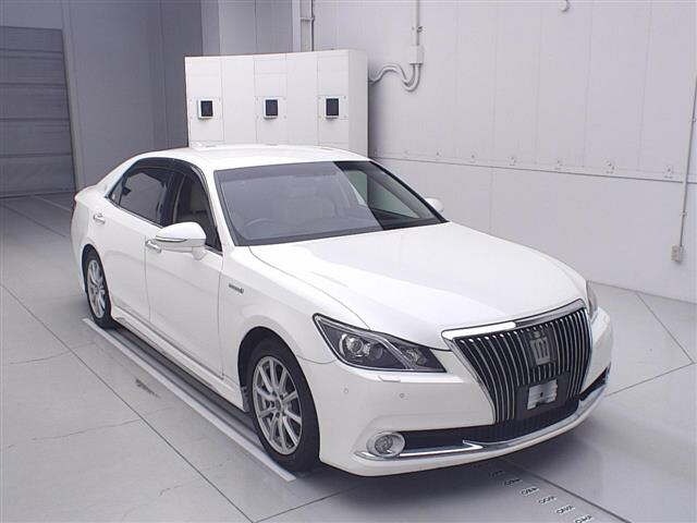 Toyota CROWN MAJESTA 2016 7151773-0