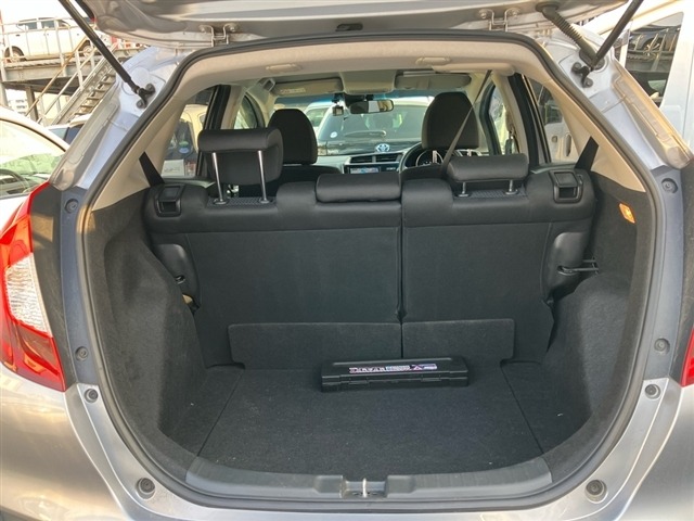 Honda FIT 2019 7145981-8