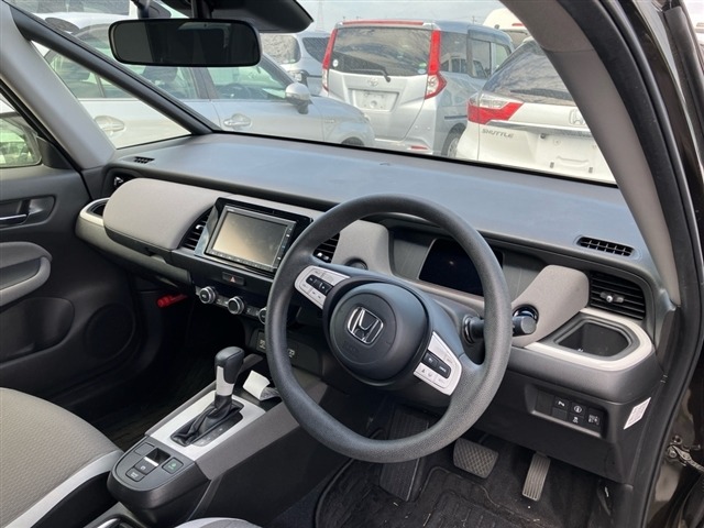 Honda FIT 2021 7146018-3