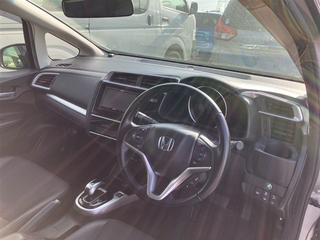 Honda FIT 2018 7146021-3
