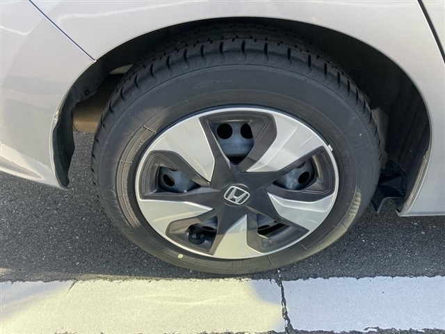 Honda FIT 2018 7146021-7