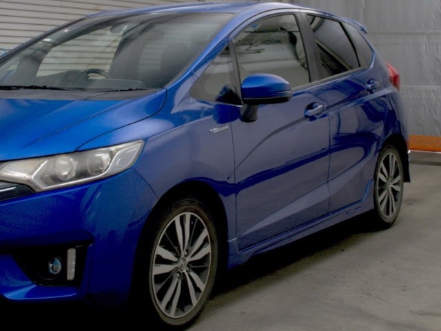 Honda FIT 2013 7146060-4