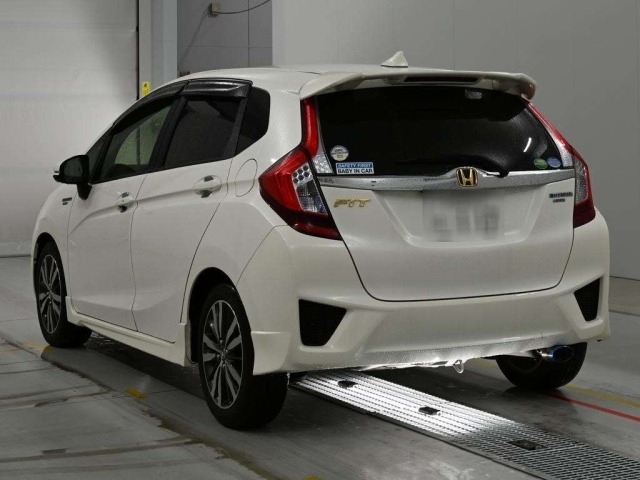 Honda FIT 2013 7146095-6