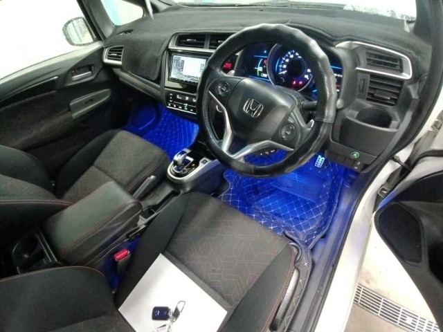 Honda FIT 2013 7146095-9
