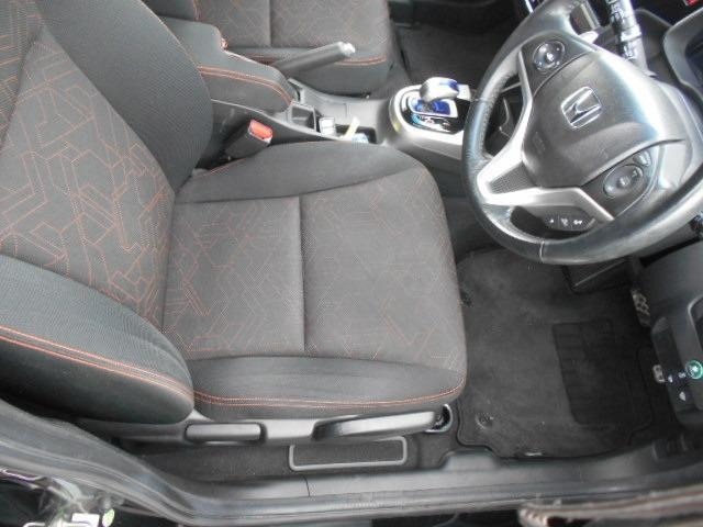 Honda FIT 2013 7146391-4