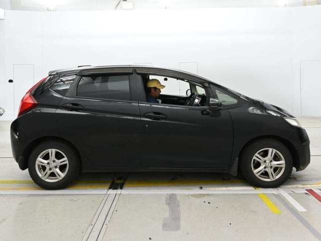 Honda FIT 2015 7146392-3