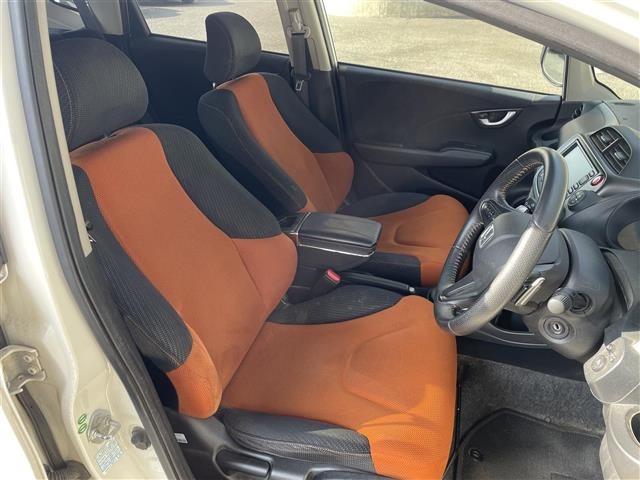 Honda FIT 2011 7147676-16