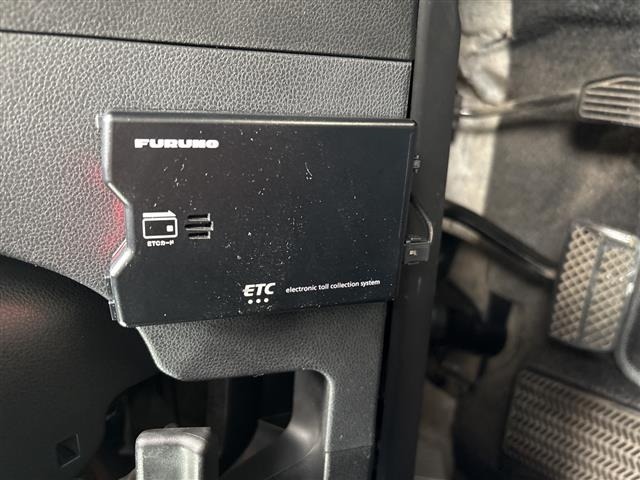 Honda FIT 2009 7148230-11