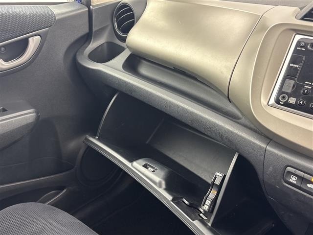 Honda FIT 2011 7148372-3
