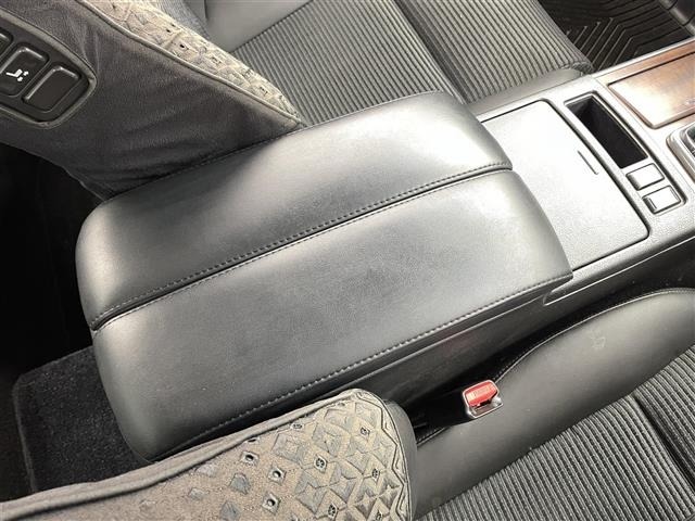 Nissan FUGA 2008 7154013-22