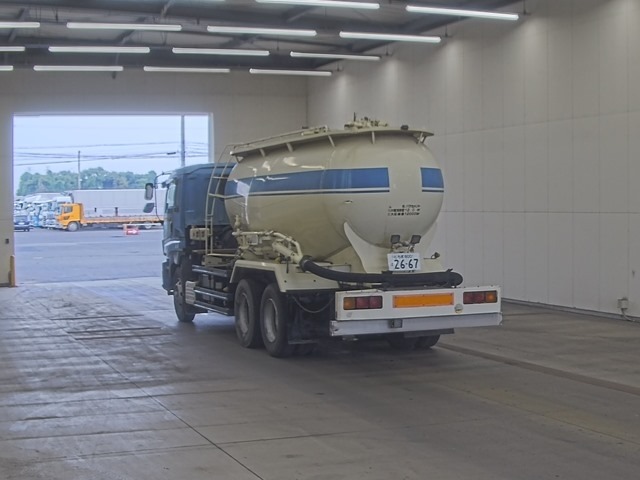 Isuzu GIGA 2005 7150796-1