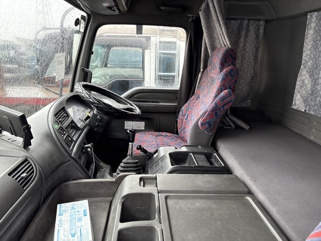 Isuzu GIGA 2005 7150796-5